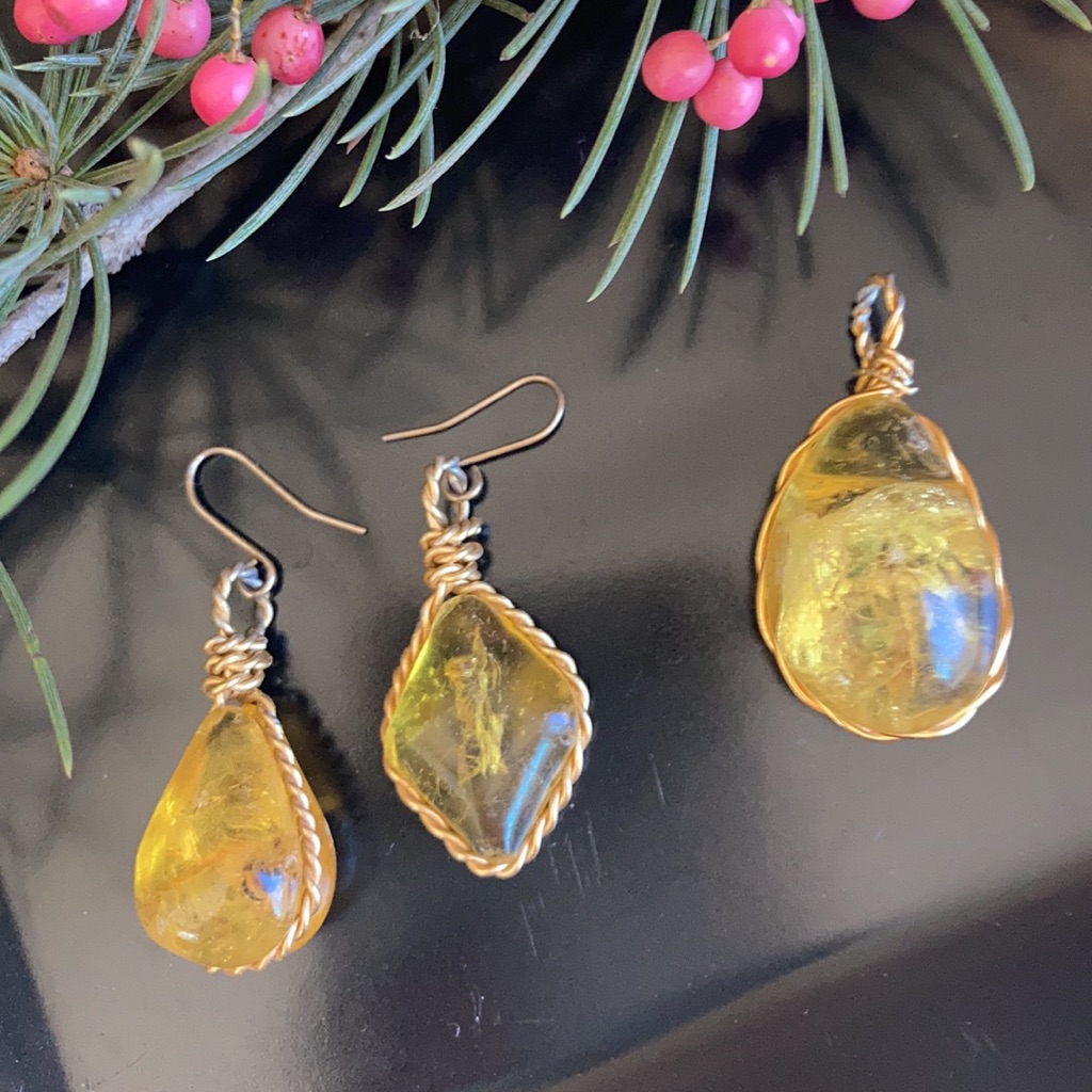 Amber Set